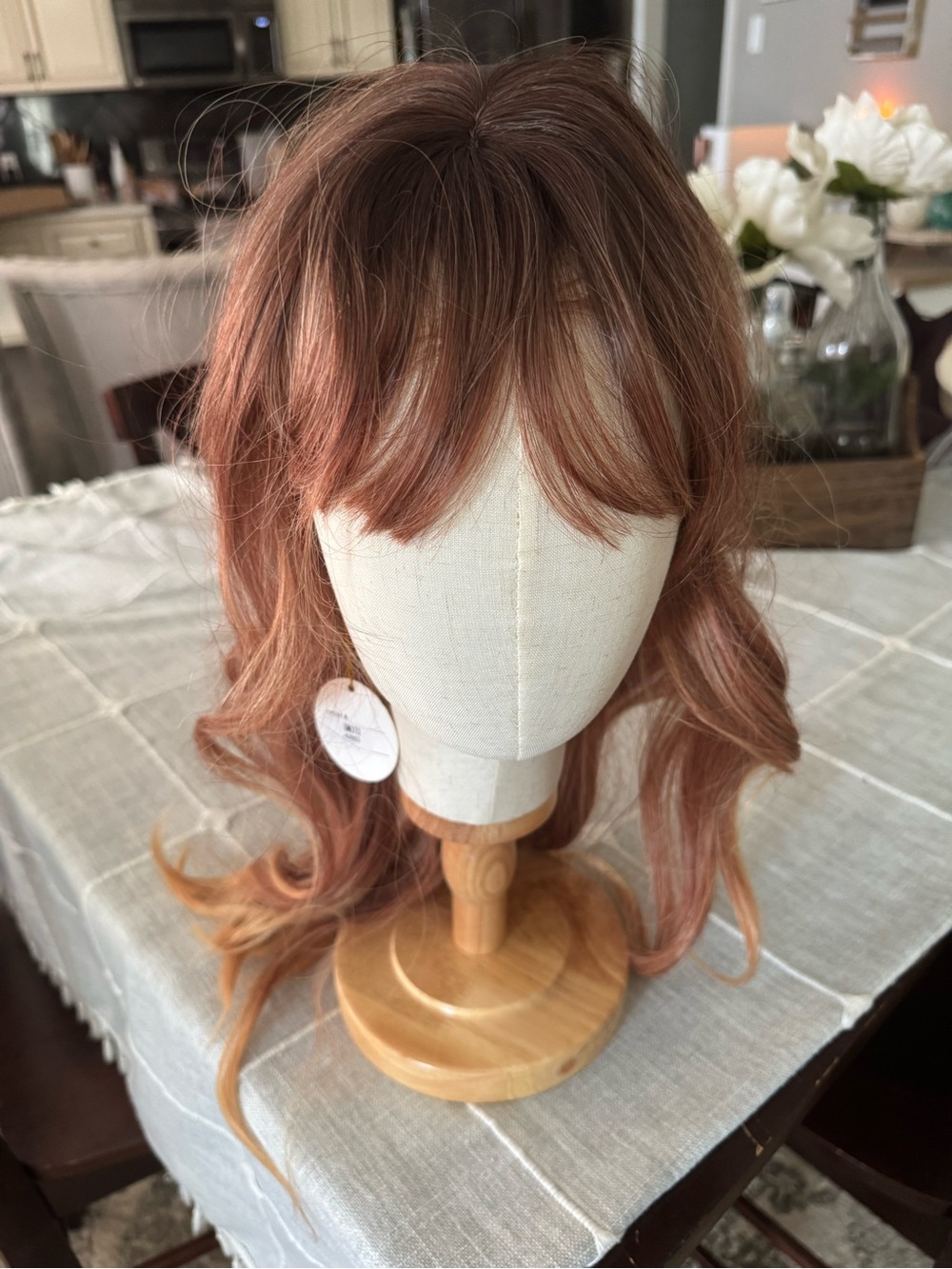 Soft Wavy Women's Wig with Curtain Bangs - Rose Gold